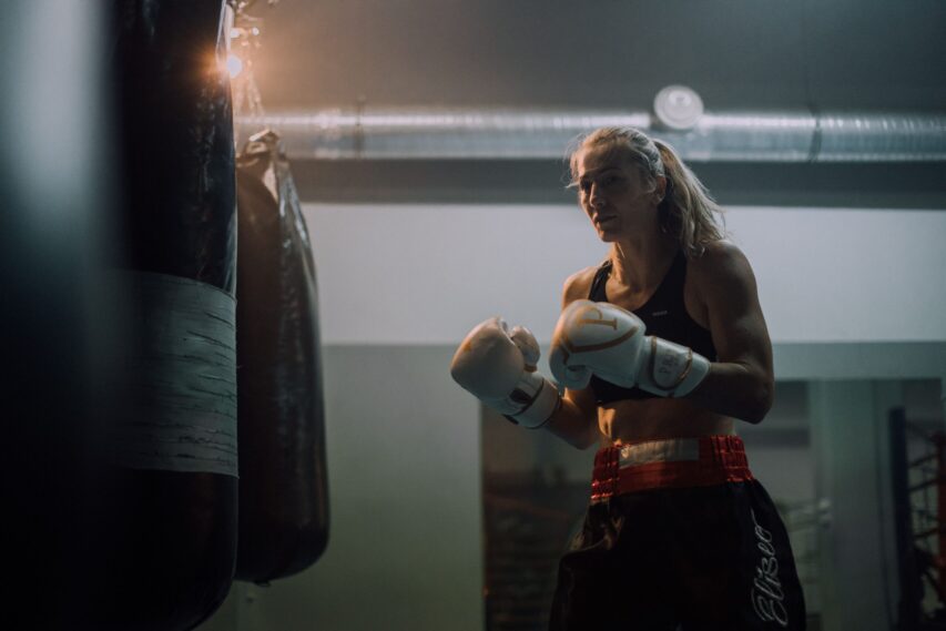 Vrouw-trainen-Studio-Geronimo